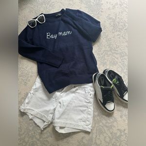 “Boy mom” sweater sz Small